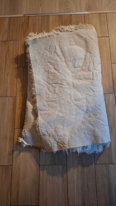 Dywanik zszywany ze skór owczych 145x75