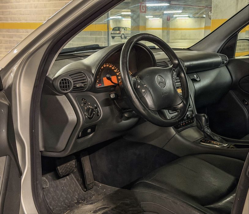 Mercedes-Benz C 220 — fotografia 7