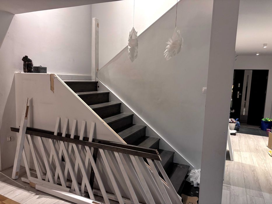 Schody dwubiegowe + spocznik