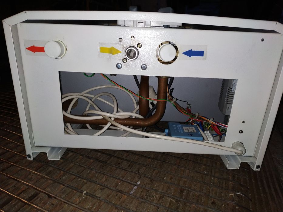 Продам газову колонку фірми Росс 20 кВт