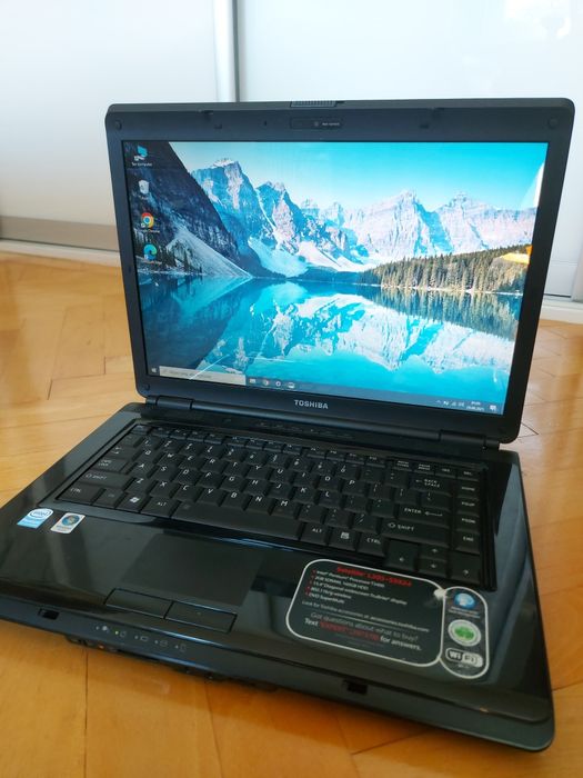 Sprzedam Laptopa Toshiba