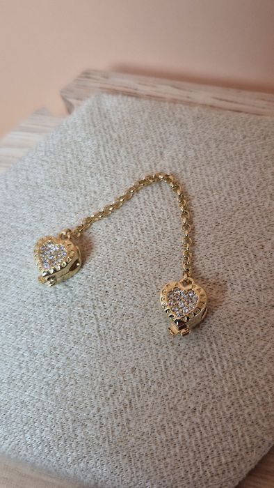 Złoty łańcuszek zabezpieczający do bransoletek typu Pandora