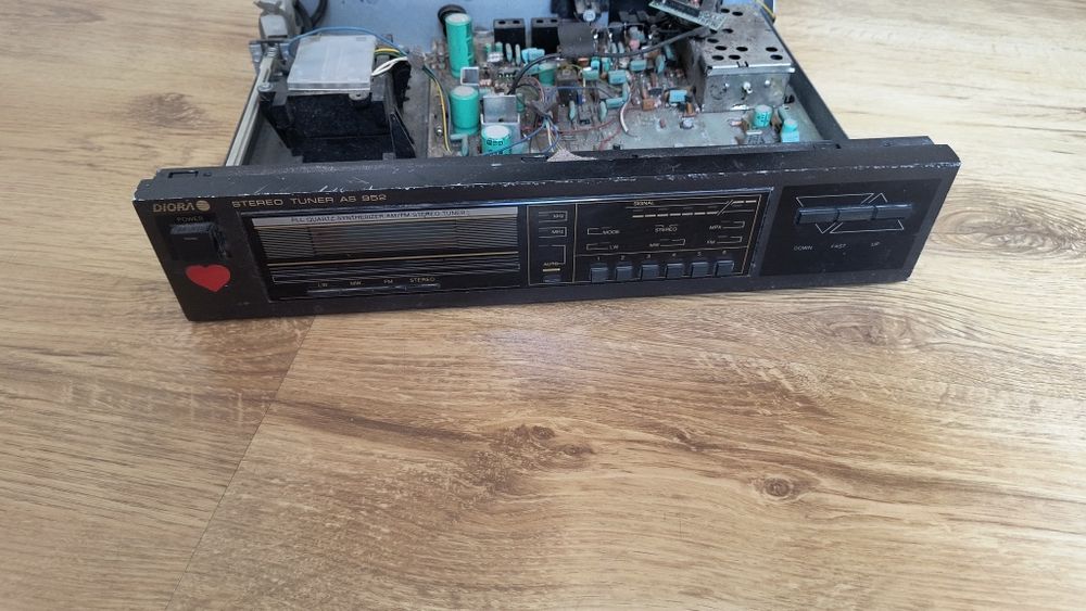 Diora stereo tuner AS952