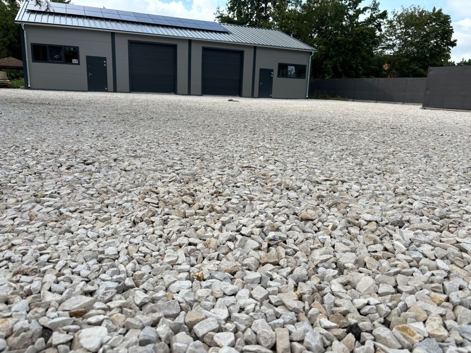 Kruszywo dekoracyjne na podjazd - biały grys 16-32 kamień dekoracyjny