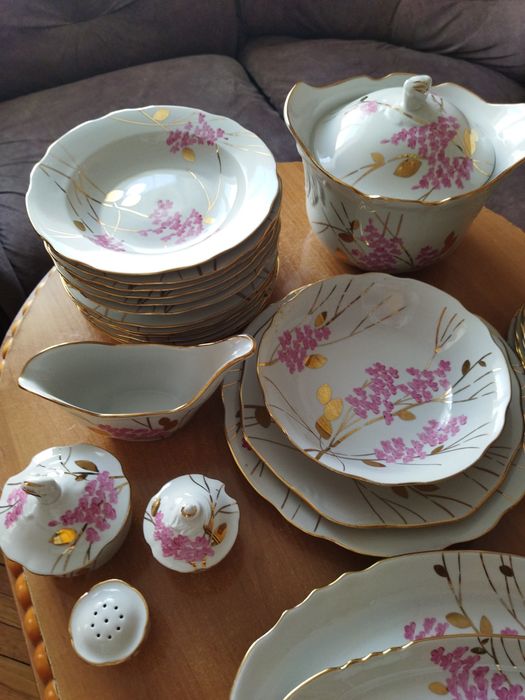 Столовый сервиз 6 персон+доп.тарелки