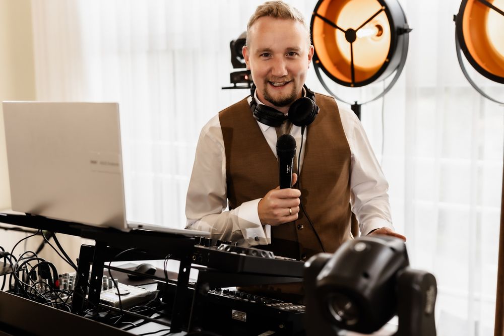 DJ / AKORDEONISTA -Wesela / Urodziny / Eventy/ Biesiada/Muzyka na żywo