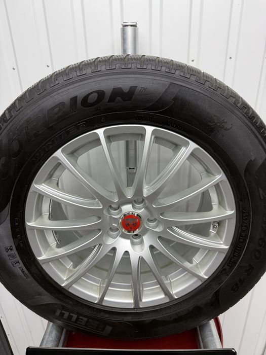 Alufelgi KOMPLET 18 cali 5x108 JAGUAR F Pace I Pace Volvo XC60 XC90