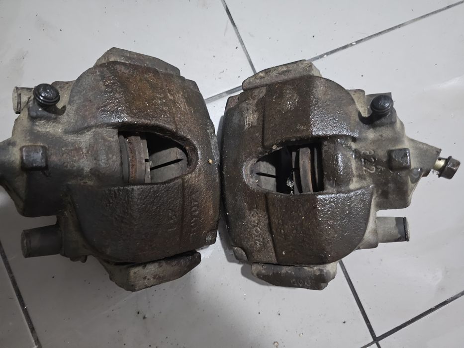 Części Toyota Avensis