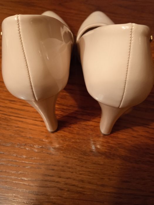 Sprzedam buty damskie