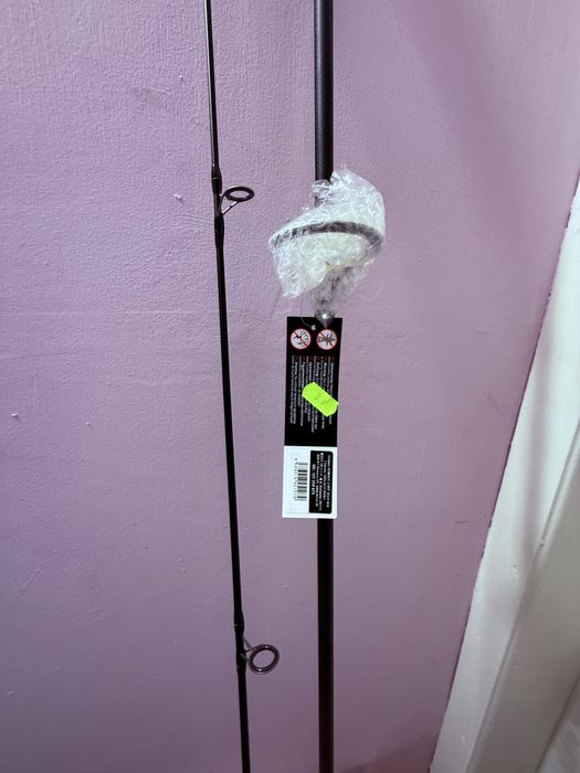 Sprzedam wędke Karpiową Dephin  360 cm .3.00 lbs  2 skład