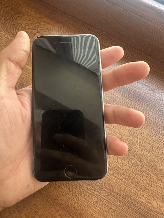 продам iPhone 6s