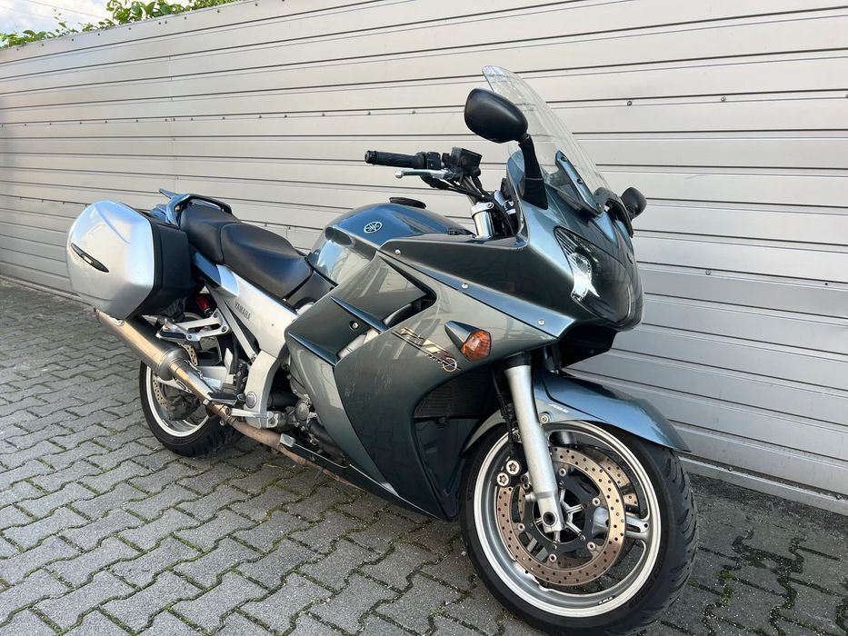 Yamaha FJR FJR1300A po lift