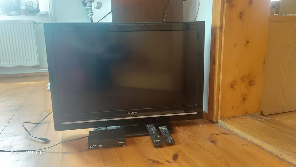 Telewizor Sharp z dekoderem