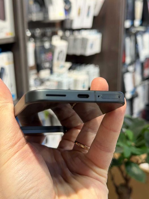 Смартфон Google Pixel 9 12/128GB (Obsidian), стан новго 1ц.зарядки!