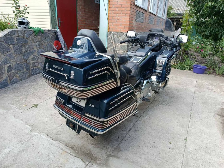 Продам  Honda Gold Wing