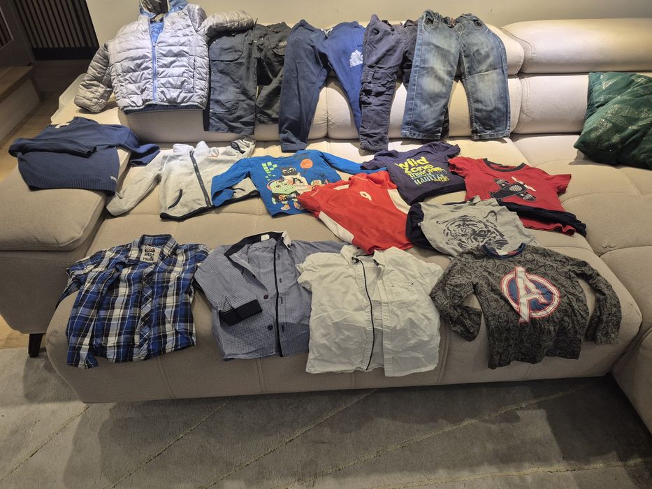 Zestaw nr 12 paczka ciuchów dla chłopaka rozmiar 98 104 kurtka bluzy bluzki spodnie koszule
