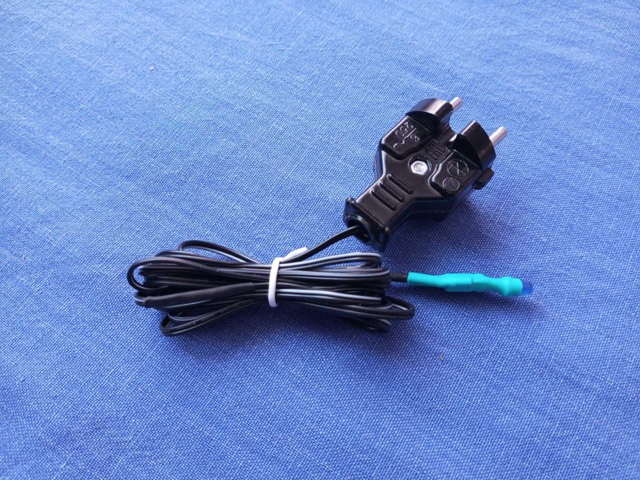 Имитатор сигнализации для дома от розетки.Муляж