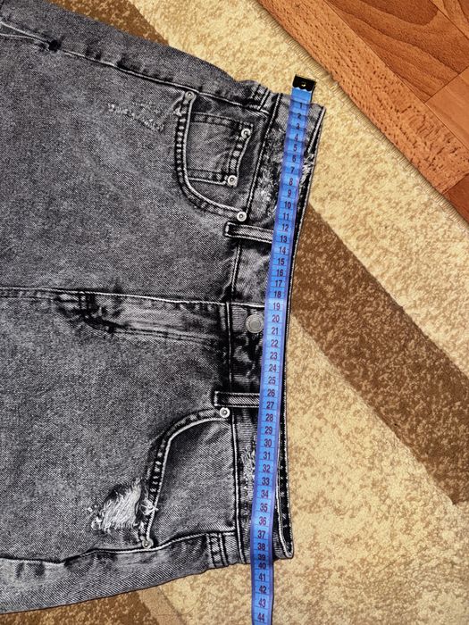 Джинсові шорти VONNAVI, EUR 29 (б/у)