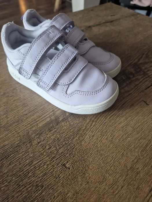 Sprzedam buty dla dziewczynki