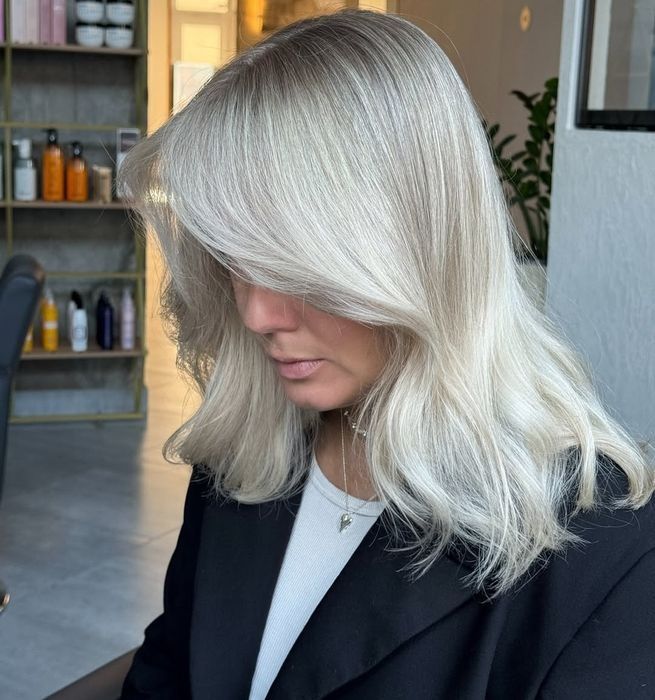 Парикмахер, скидка 50% на окрашивание