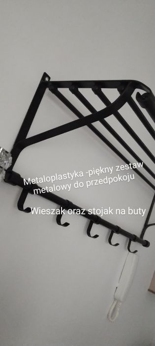 Zestaw metalowy do przedpokoju
