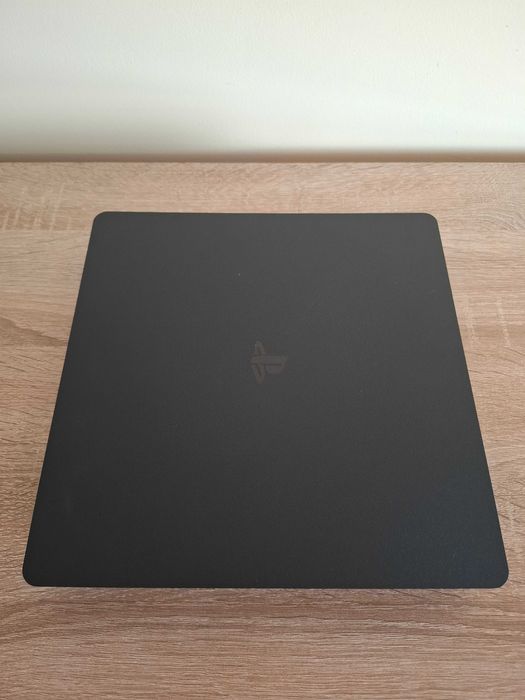 PlayStation 4 Slim 500GB – Excelente Estado – Totalmente Funcional