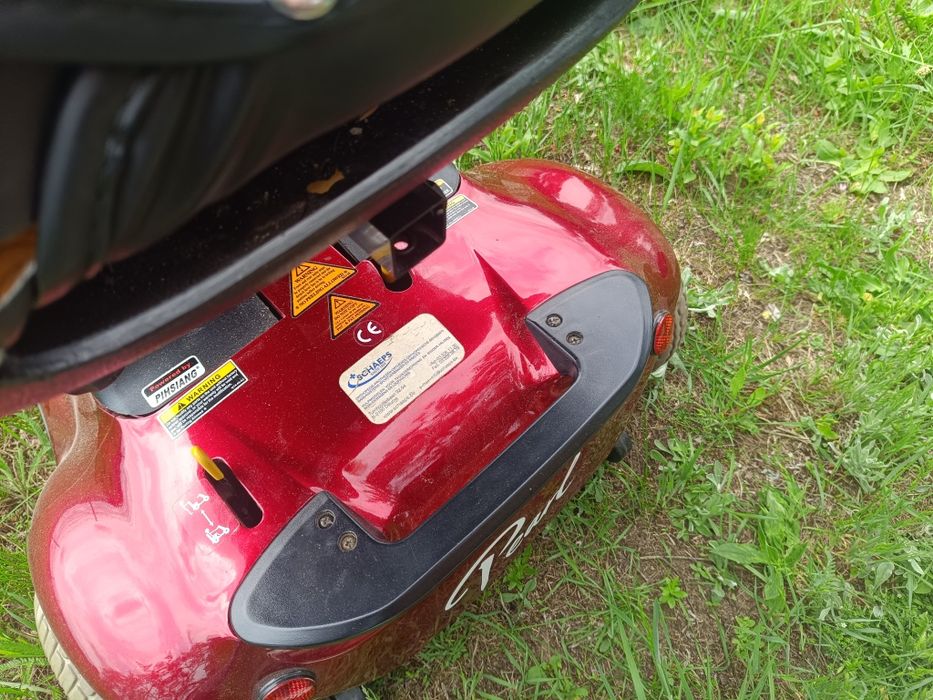 Wózek inwalidzki elektryczny