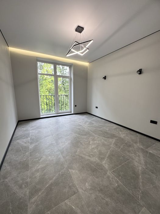 1-кімн. «новобудова» в р-ні Кварцу, 2-й поверх, 47 м.кв.