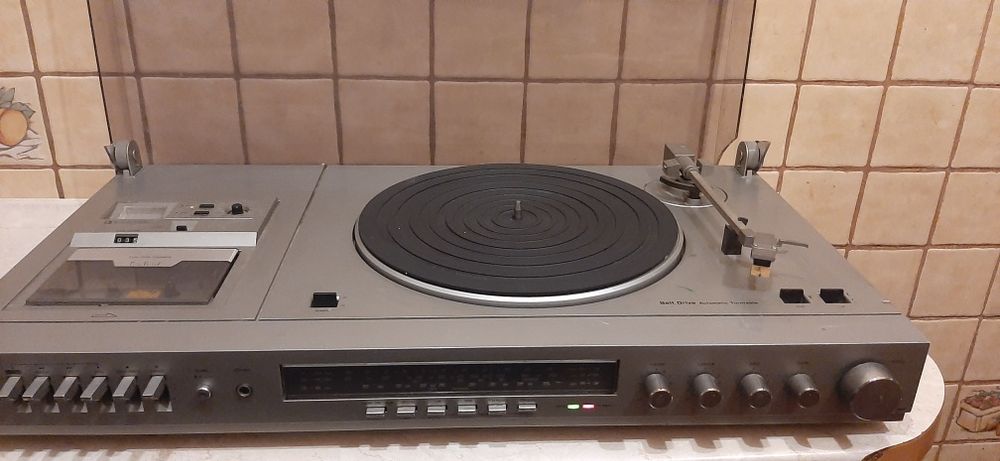 Panasonic SG-3100 stereo music system
