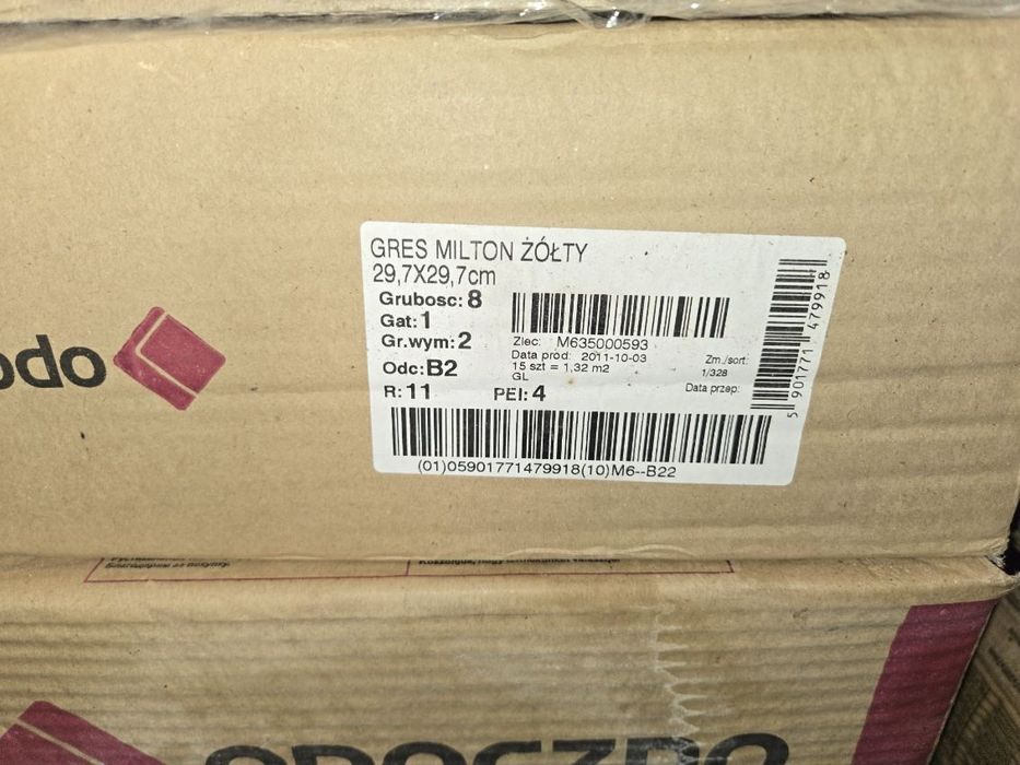 Opoczno Milton gres 30x30 R11 – balkon taras schody + stopnice