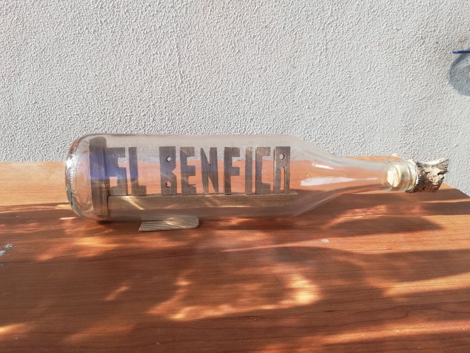 Garrafas com nomes próprios