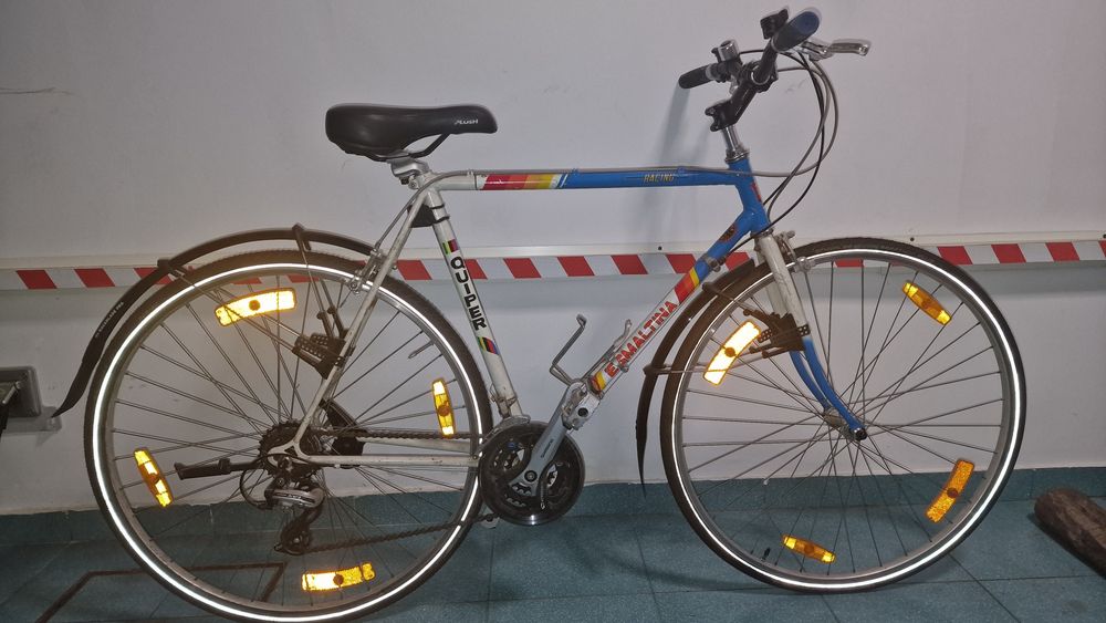 Bicicleta de estrada Esmaltina