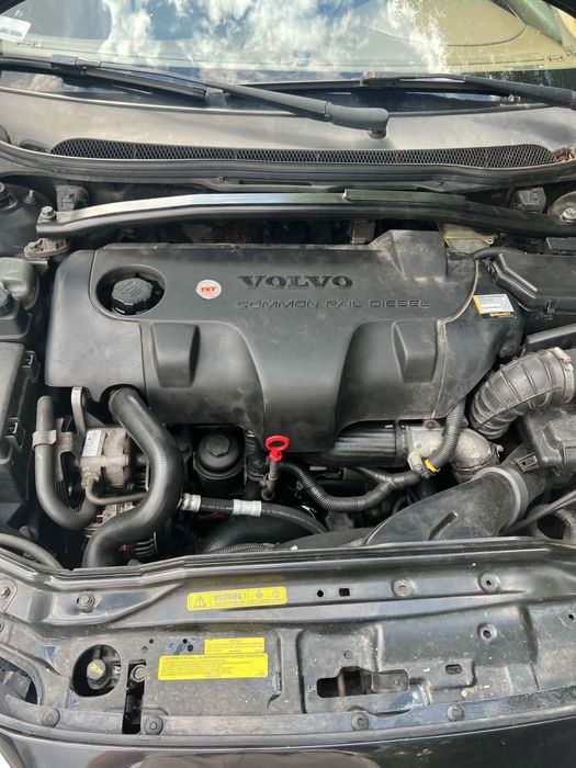 Volvo 2.4T 2005r