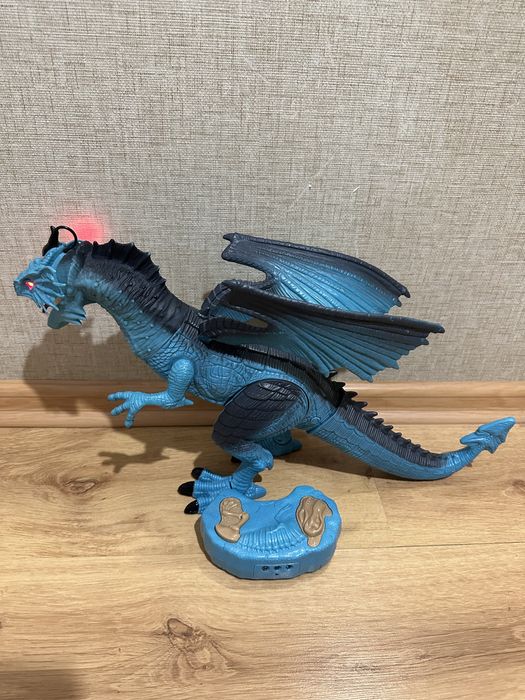 Динозавр великий на радіокеруванні