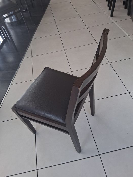 Mobiliário de restauração