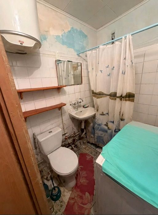 Сдам  комнату в 2кв.Квартире, гостинку