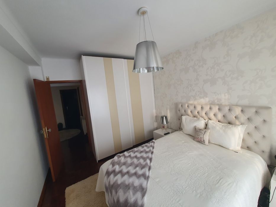 Apartamento T3 Dúplex com garagem