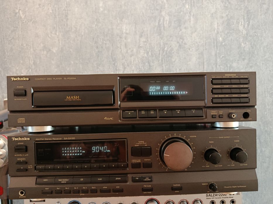 Amplituner Technics CD Technics piloty