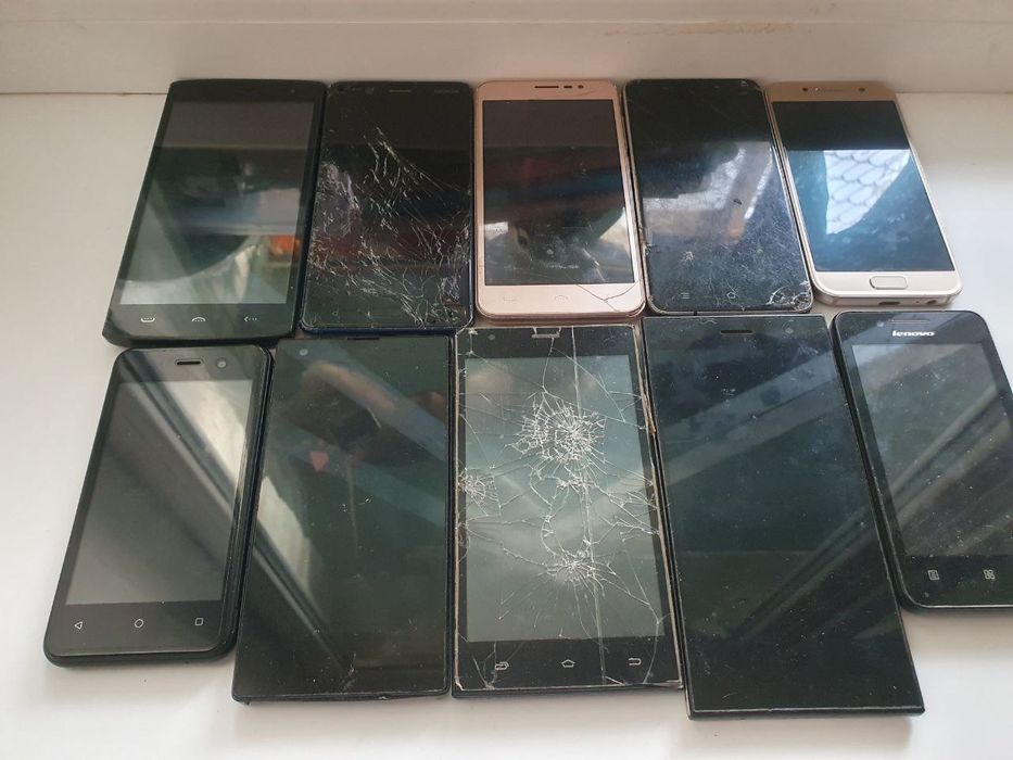 Лот телефонів смартфонів на запчастини 40 шт