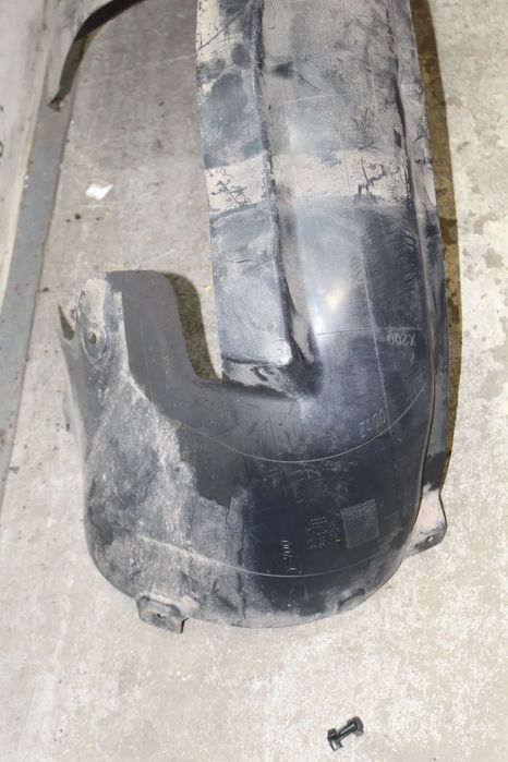 Cava roda frente esquerda AUDI A3 (8P1)