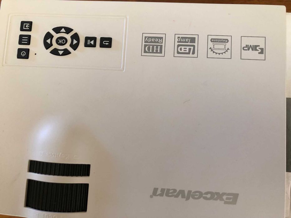 Micro Video Projector UC40