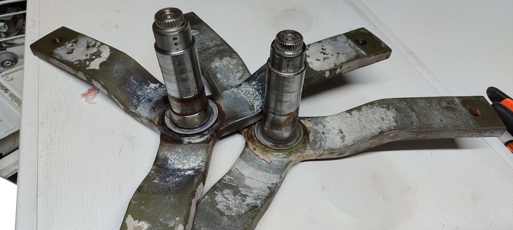 Хрестовина Крестовинa Miele W1