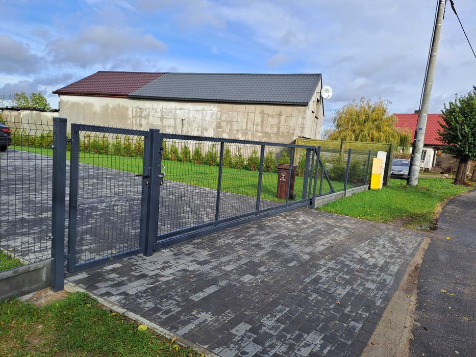 Ogrodzenie.Profesjonalny montaz siatek i paneli ,od 38 zl za mb