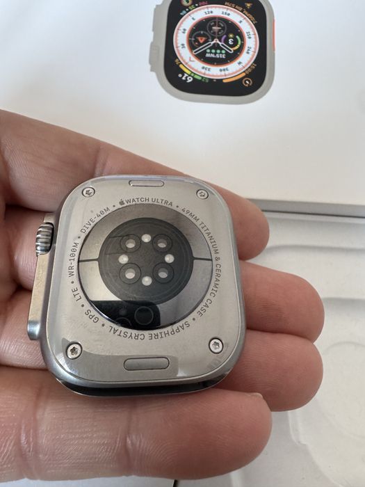 Продам Apple Watch Ultra 1