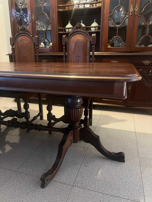 Artigos de mobiliário (Quarto+Sala de Jantar)