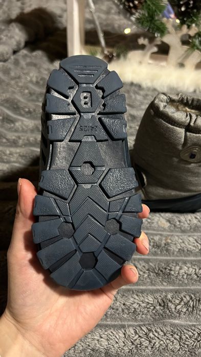 Взуття зусове дитяче