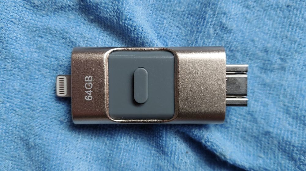 Флешка для iPhone 3 в 1 Lightning Flash Drive USB-3.0 64 GB