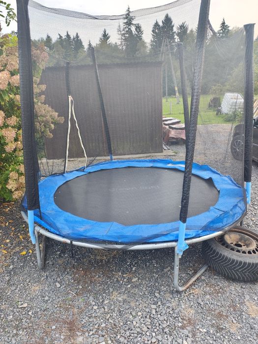 Trampolina ogrodowa