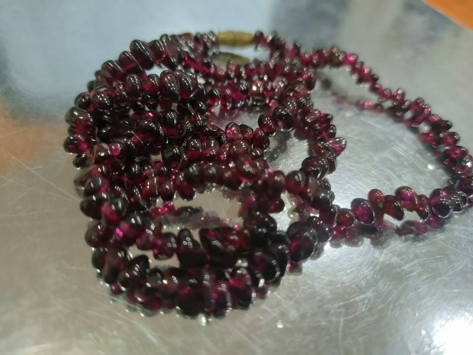 Гранатові буси. Гарне ретро камінняя