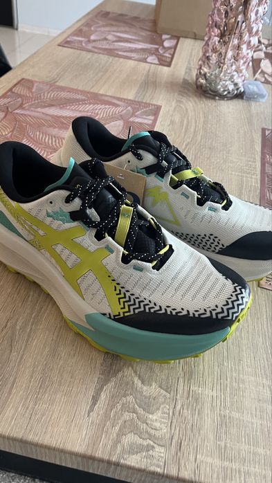 Asics Trabuco Max 5